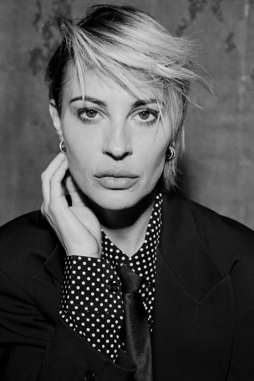 Sveva Alviti photo